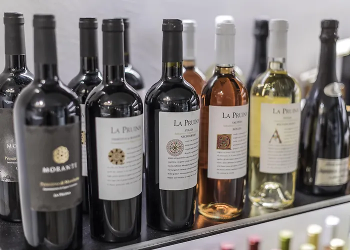 לינה וארוחת בוקר Borgobeltrani 4*