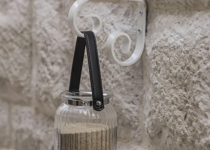 לינה וארוחת בוקר Borgobeltrani טרני